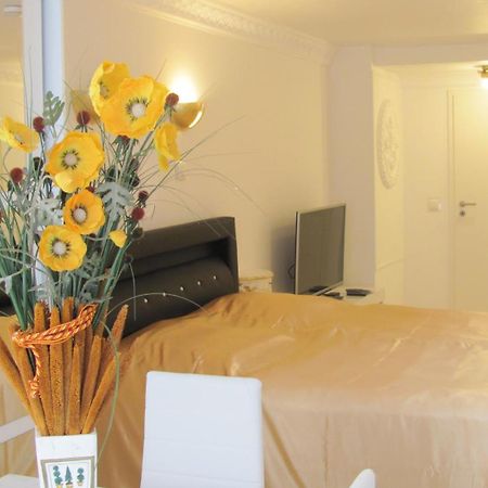 Apartment Storchenfaerbe Memmingen Bagian luar foto
