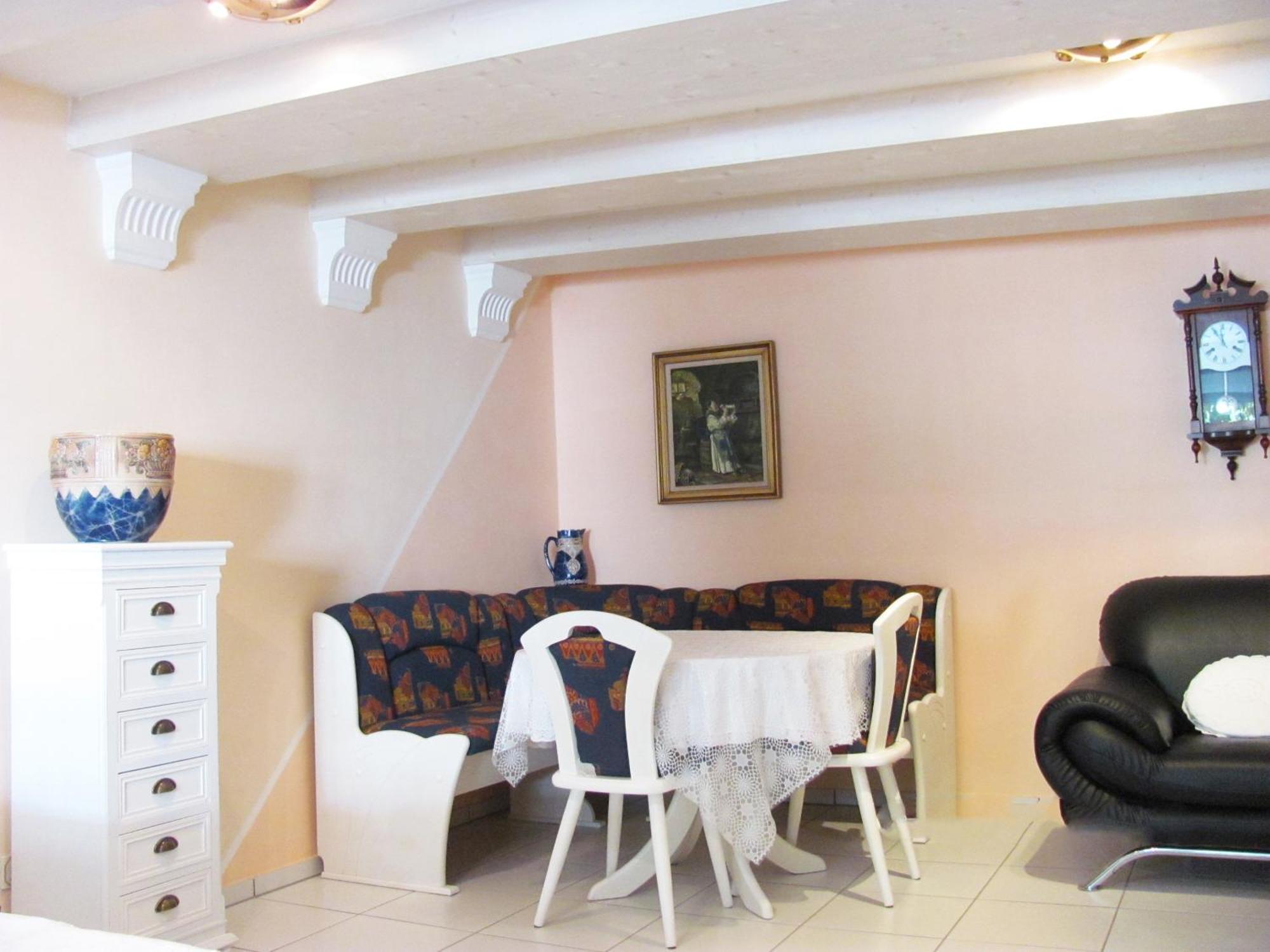 Apartment Storchenfaerbe Memmingen Ruang foto
